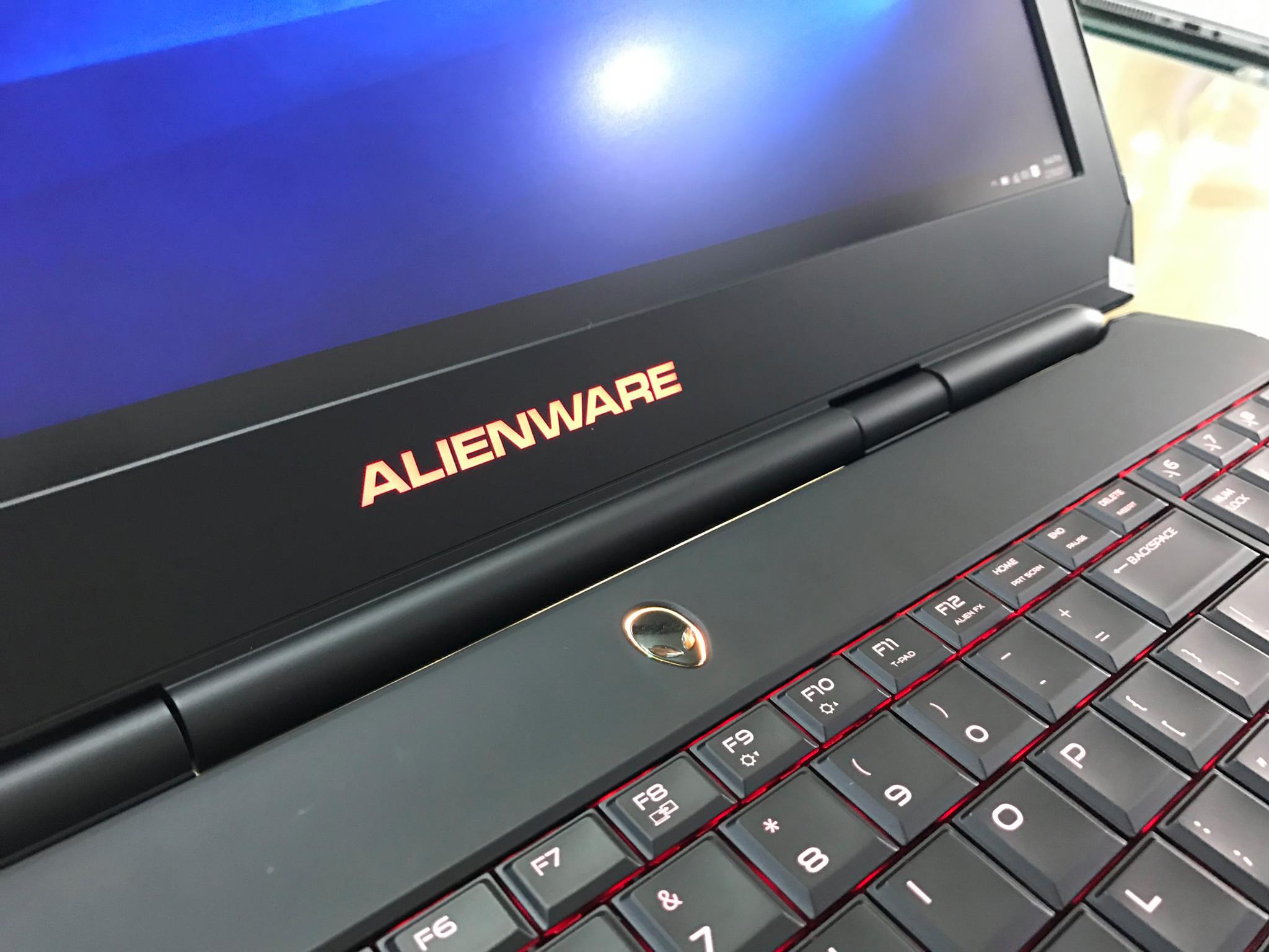 Laptop Dell Gaming Alienware 17 R3-3.jpg